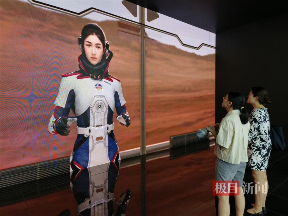 2023中国新媒体大会丨“智慧促深融”中国新媒体技术展在长沙举办(图3)