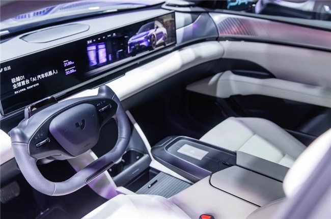 极越01 荣获2023中国(浙江)汽车风云榜 “年度纯电智能SUV”奖(图3) 极越01 荣获2023中国(浙江)汽车风云榜 “年度纯电智能SUV”奖(图3)