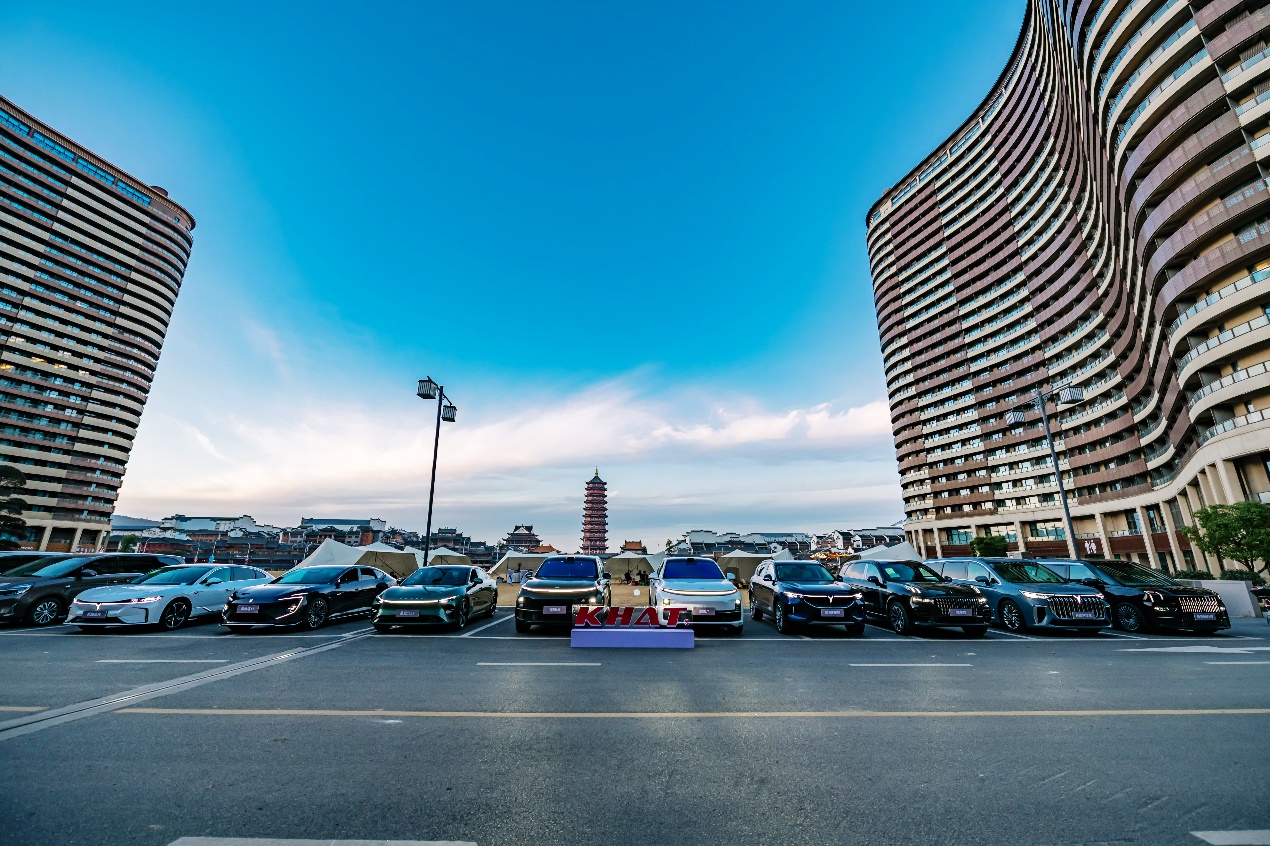 一年披露近20笔融资智能底盘站上风口 2023大事记