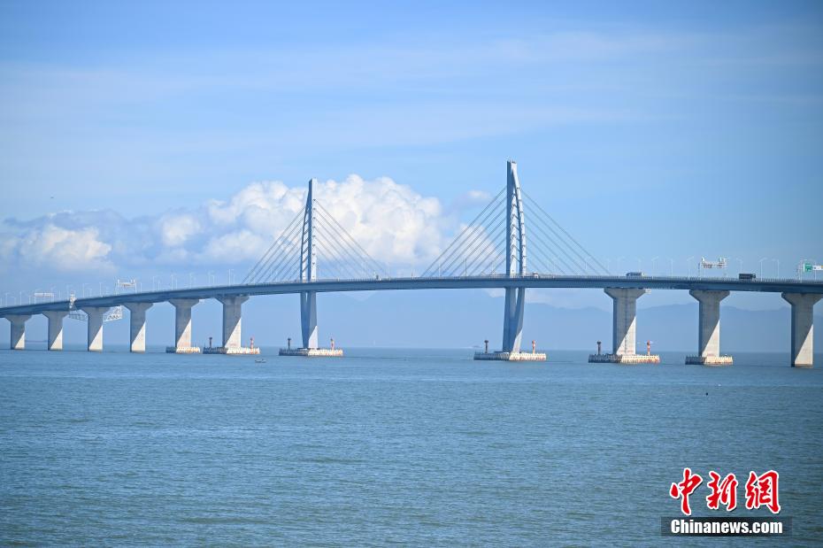 大机遇 大文章｜金、银、蓝、绿、红 你眼中的粤港澳大湾区是什么颜色？(图2)