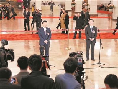 “智慧”种地、脑机接口攻关、固态电池研发第二场“代表通道”发出科技创新强音