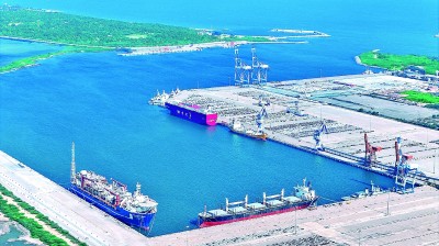 深度交融、拥抱世界：中国经济的底蕴与气度