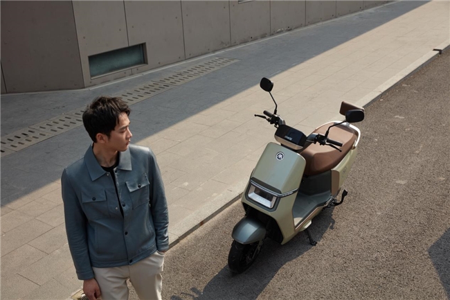 聚焦爱玛指挥官2023强劲动力+持久续航+精准操控将梦想照进现实(图2) 聚焦爱玛指挥官2023强劲动力+持久续航+精准操控将梦想照进现实(图2)